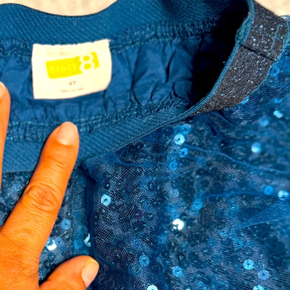 Bundle of tutus Oshkosh size 5 , crazy 8 size 4 - Picture 7 of 7